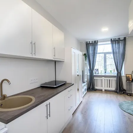 Modern 1br / Near Gates Of Dawn / Special Offer *