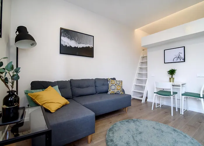 Διαμέρισμα Modern 1br / Near Gates Of Dawn / Special Offer